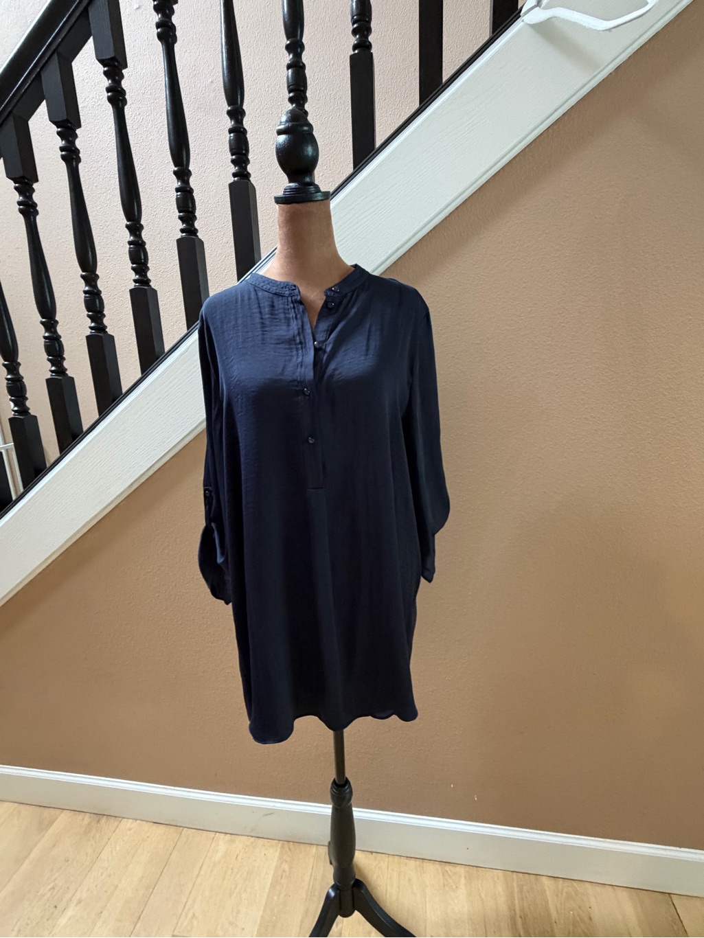 Vince Camuto Navy Blue Tunic Top